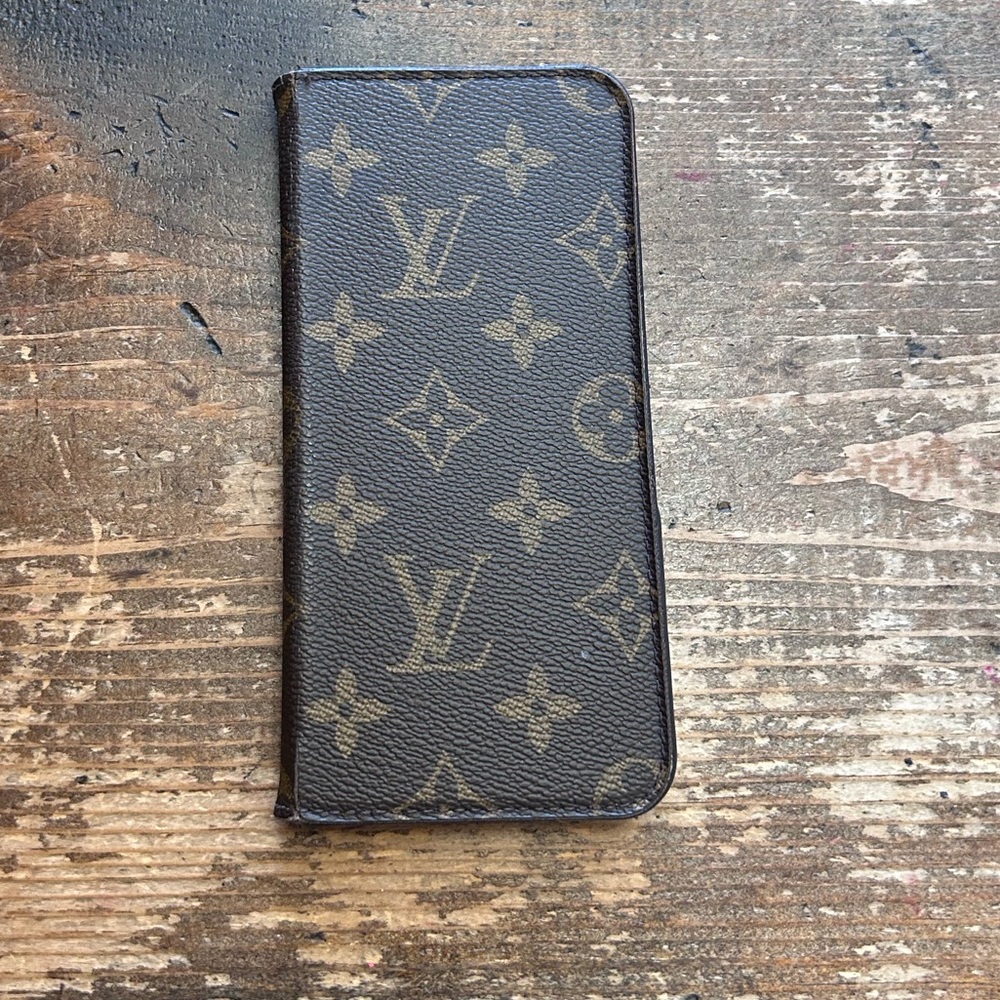 Louis Vuitton brown pattern monogram iPhone 8 Folio case/ wallet